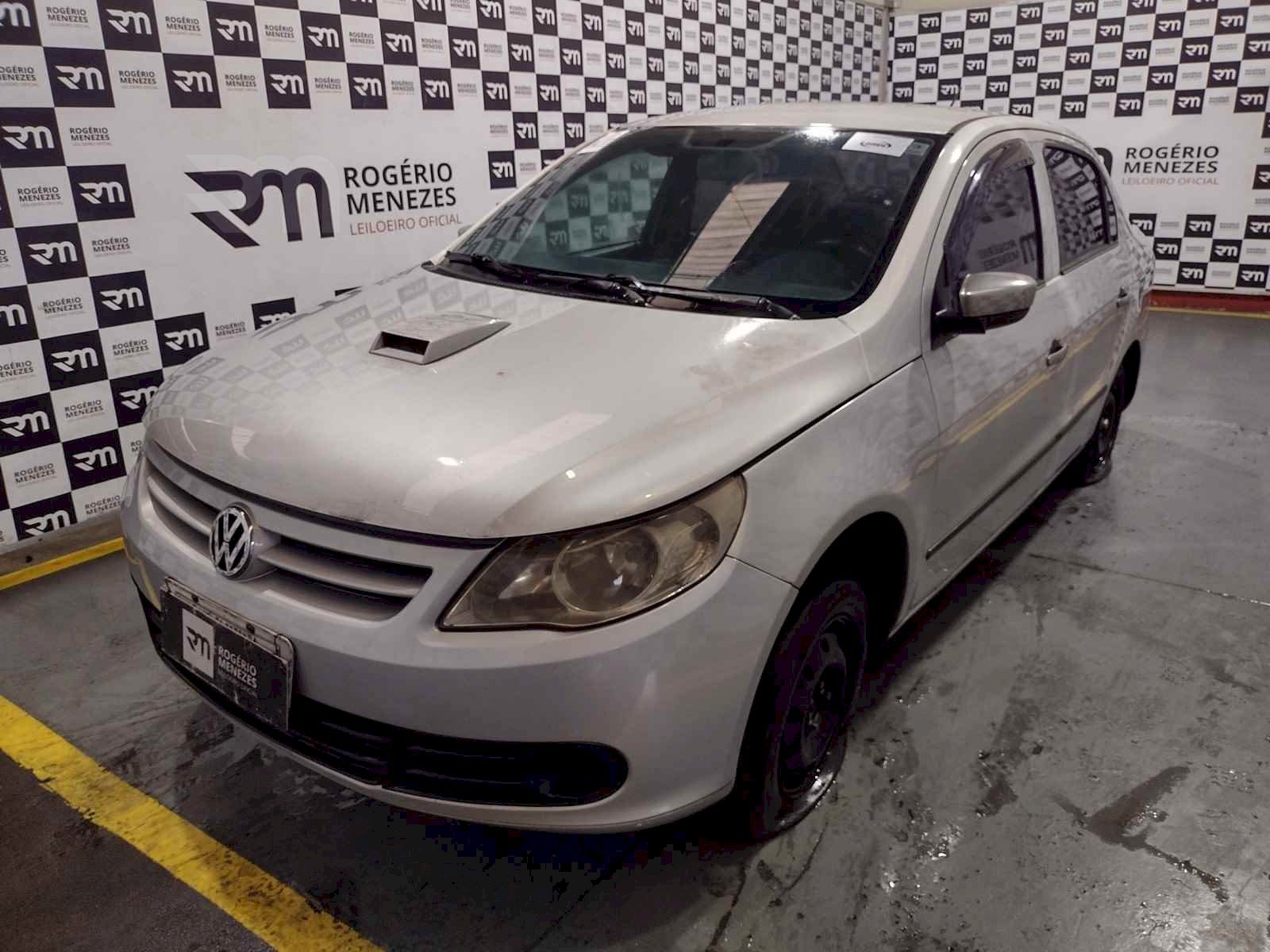 LOTE 23 VW - VOLKSWAGEN VOYAGE 2010/2010 GASOLINA/ALCOOL