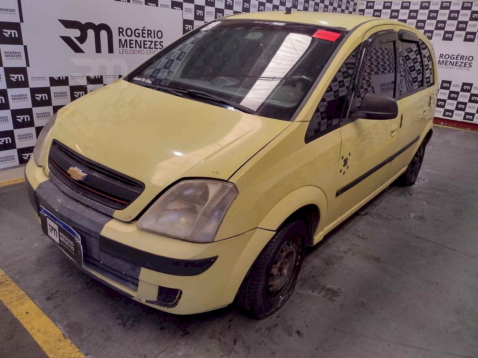 LOTE 38 GM - CHEVROLET MERIVA MAXX 1.4 2010/2010 GASOLINA/ALCOOL