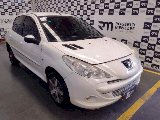 LOTE 25 PEUGEOT 207 HATCH