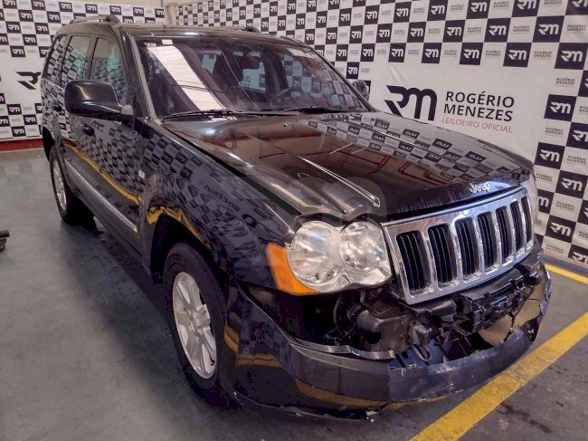 LOTE 21 JEEP GRAND CHEROKEE